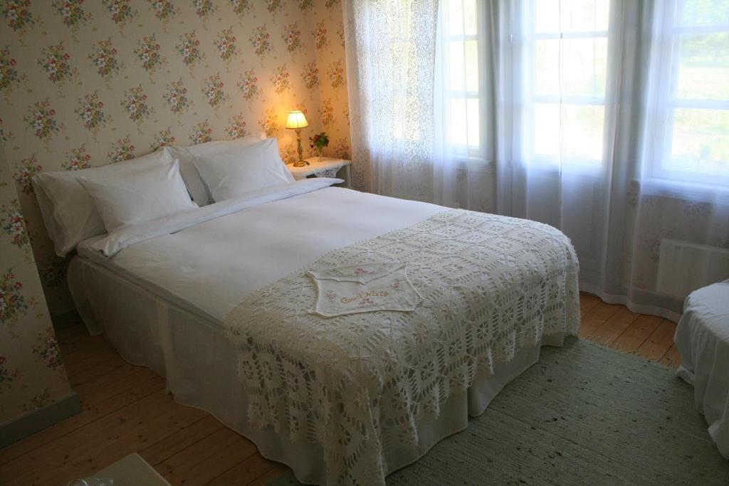 Vildrosor & Hoens Bed & Breakfast Hagstad Room photo