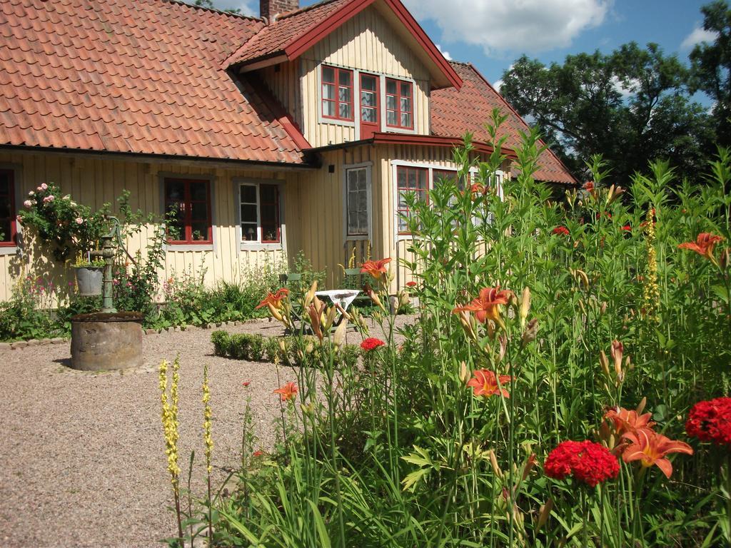 Vildrosor & Hoens Bed & Breakfast Hagstad Exterior photo